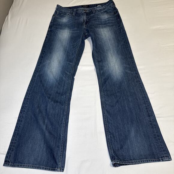 Guess Jeans Mens 33x32 Cliff Wide Boot Cut Denim Relaxed Blue Medium Wash Y2K - Picture 1 of 12